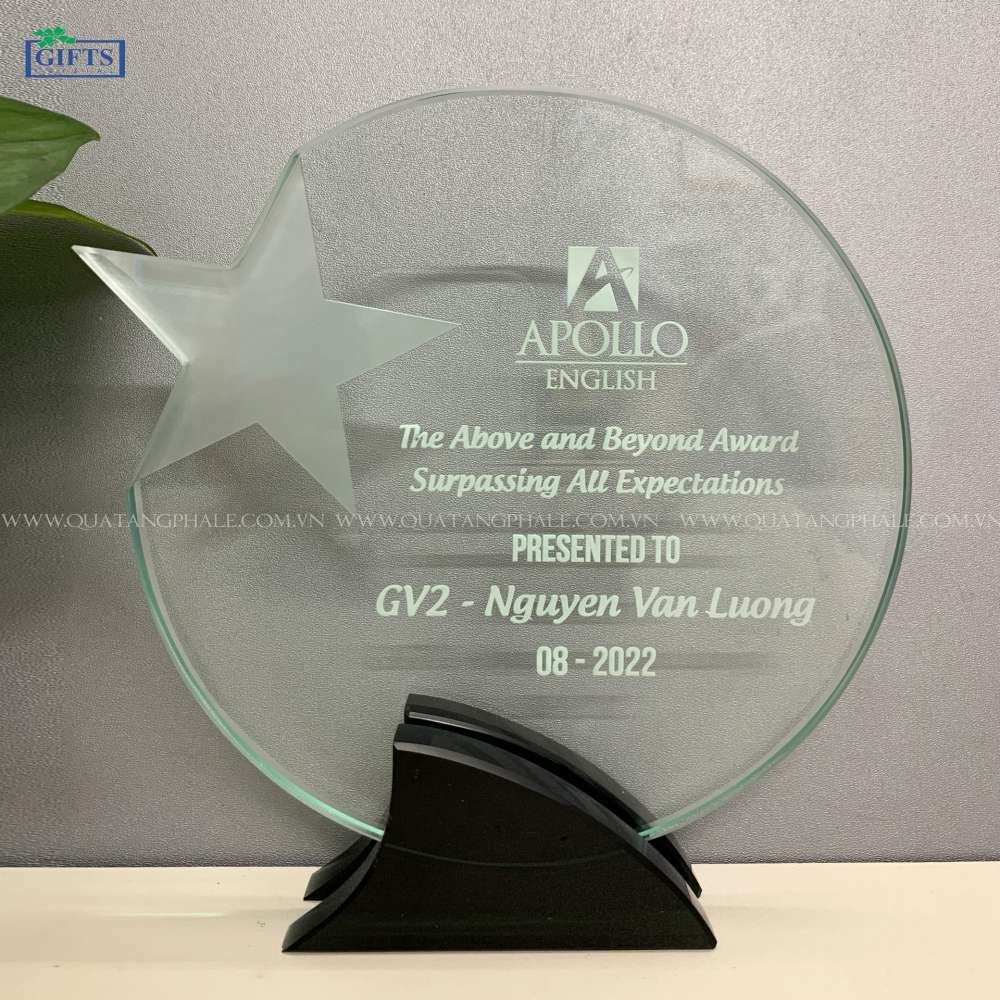 Kỷ niệm chương pha lê QT-KNC-133