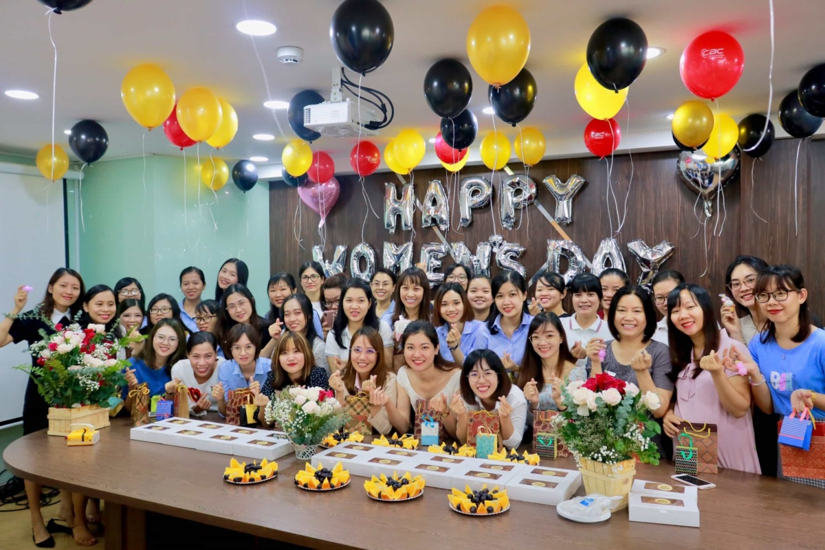 Tổ Chức 20/10 Cho Công Ty